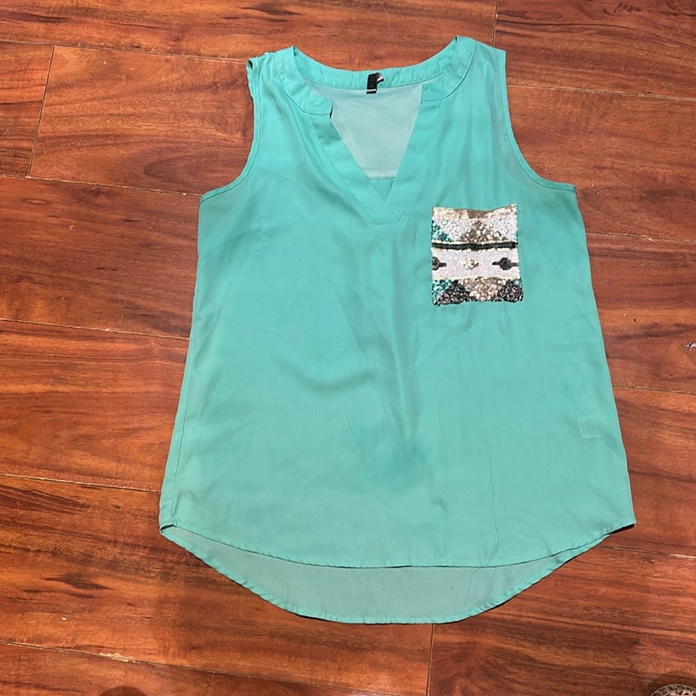 Beautiful very comfortable shirt